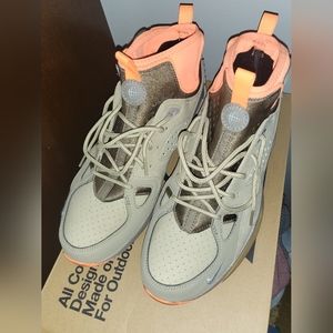 Nike ACG Air Mowabb Limestone Brown Orange Silver Khaki Size 12